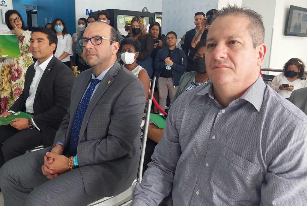 <strong>Defensoría participa de acreditación de primera empresa panameña como zona libre de estigma y discriminación</strong> 2 MINIMED 2