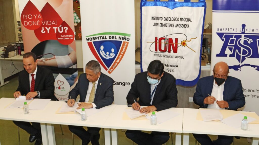 Firman Convenio de Colaboración. 2 WhatsApp Image 2023 01 01 at 9.52.02 AM