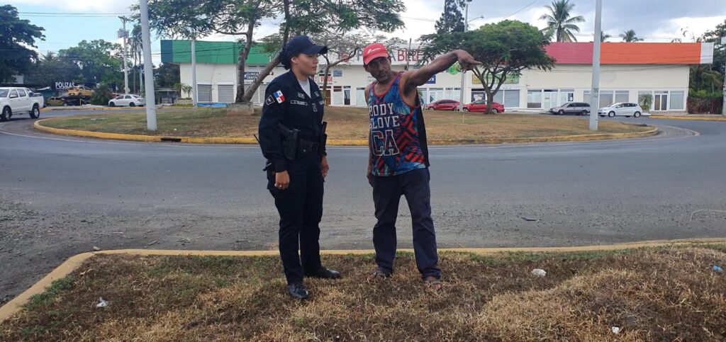 Recien nacida abandonada bajo puente peatonal. 6 WhatsApp Image 2023 01 09 at 12.45.06 PM