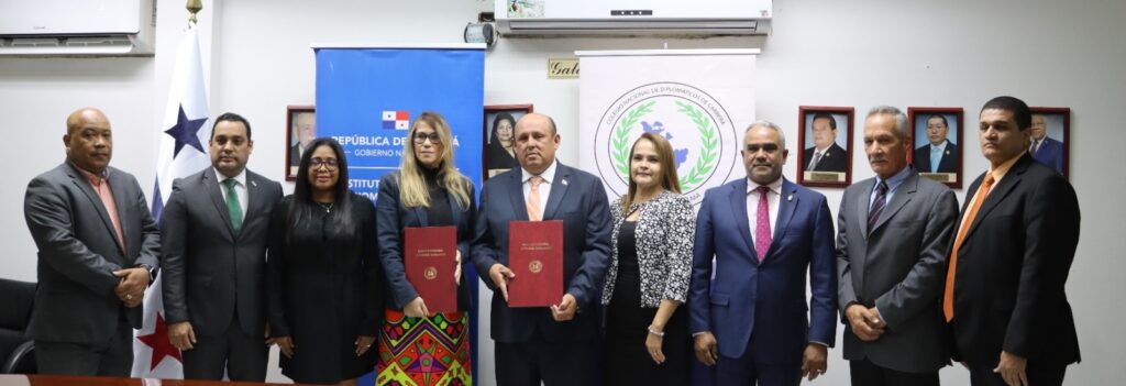 El IPACOOP y el Colegio de Diplomáticos firman Convenio Marco de Cooperación 3 WhatsApp Image 2023 01 31 at 6.16.21 AM