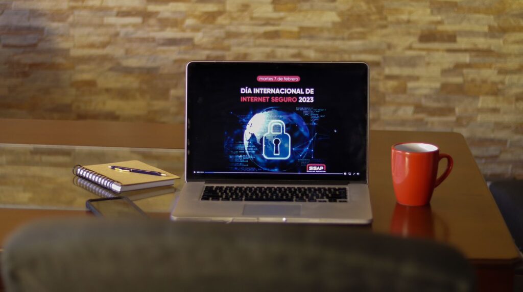 Día Internacional de Internet Segura: Recomendaciones para el uso del espacio cibernauta 2 WhatsApp Image 2023 02 10 at 8.29.10 AM 1