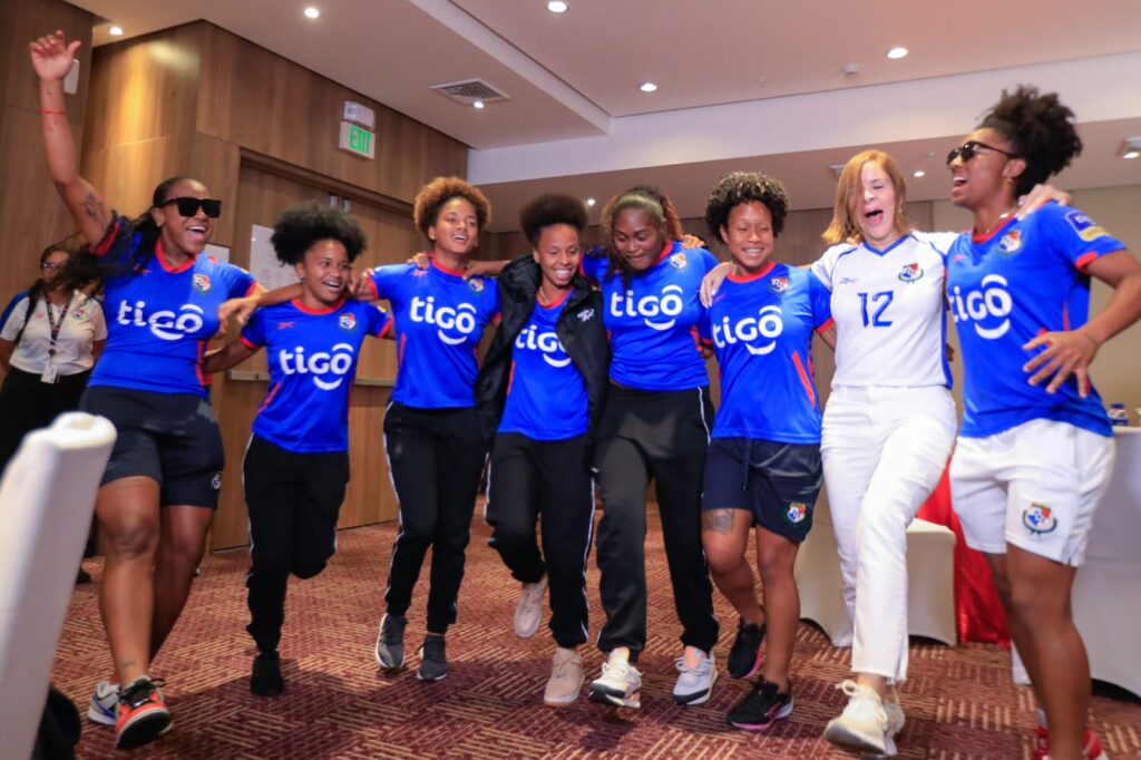 Primera Dama recibe a la Selección Femenina de Fútbol 3 WhatsApp Image 2023 02 26 at 10.54.07 AM 1