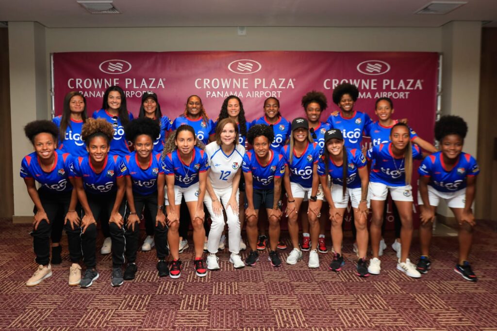 Primera Dama recibe a la Selección Femenina de Fútbol 2 WhatsApp Image 2023 02 26 at 10.55.57 AM