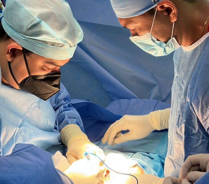 Primera cirugía intrauterina por espina bífida en CSS 2 WhatsApp Image 2023 03 02 at 2.00.14 PM 1