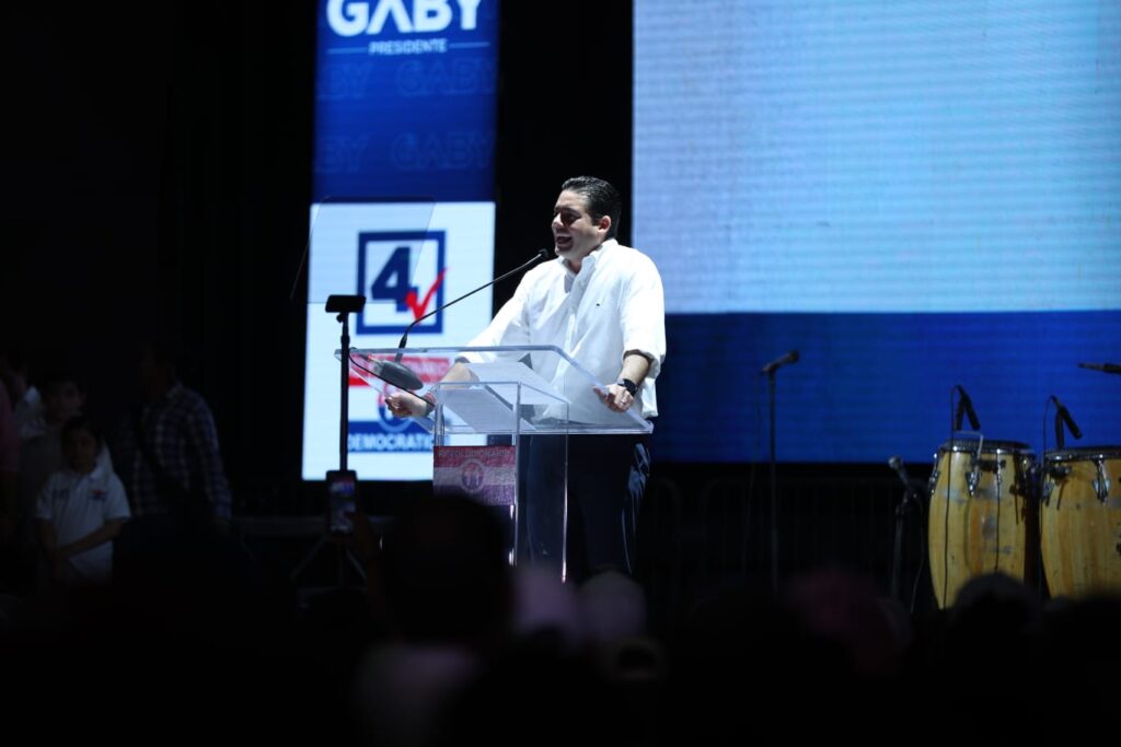 Gaby Carrizo inicia con fuerza su campaña rumbo al 2024 2 WhatsApp Image 2023 04 11 at 10.42.49 PM 1