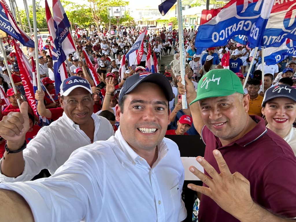 Gaby Carrizo inicia su recorrido político en Chiriquí 2 WhatsApp Image 2023 04 12 at 8.33.04 PM 1 2 1024x768 1