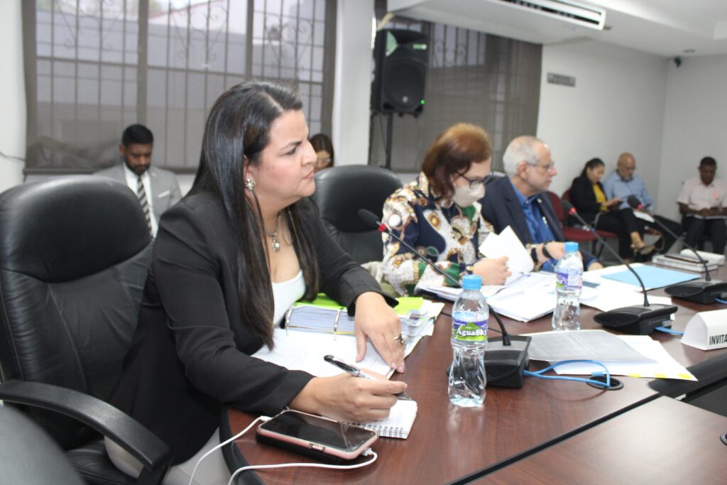 Comisión de Presupuesto de la Asamblea Nacional aprueba tres traslados de partida al MOP 3 10 2