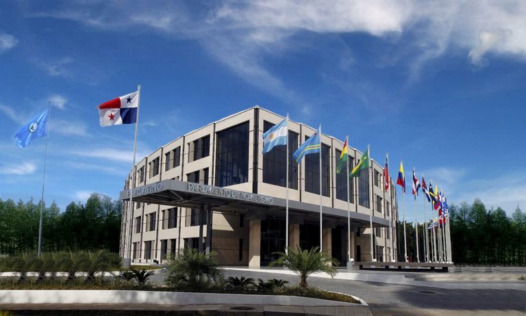 PARLATINO abodará en su Asamblea migración irregular con énfasis en mujeres y niñas 2 600459dd 4970 42a0 8825 99172300fa20 768x462 1