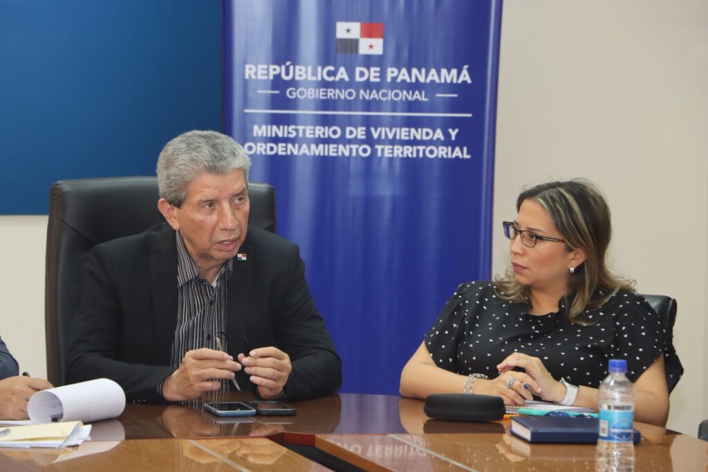 Presentan plan parcial de El Harino a equipo de Ordenamiento Territorial 4 IMG 20230531 WA0037