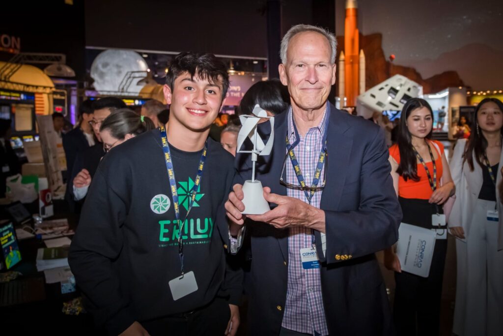 Jóvenes panameños ganan “Power Pitch Award” en la NASA 2 WhatsApp Image 2023 05 02 at 11.01.03 AM