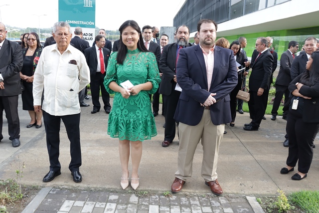 CSS reconoce a ocho médicos la medalla “Dr. Jorge Abadía Arias” 4 WhatsApp Image 2023 05 22 at 4.27.32 PM
