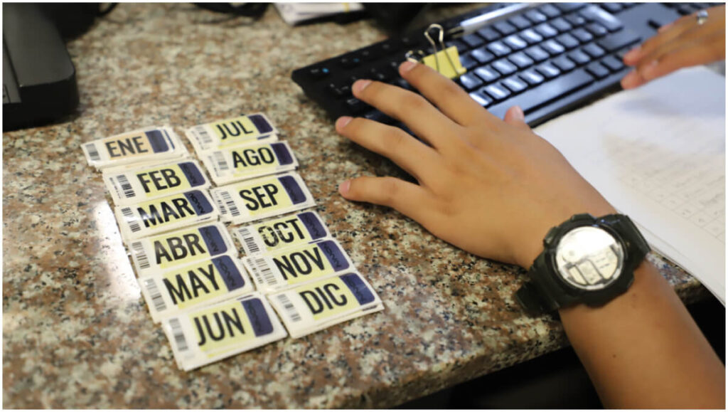 calcomanias Alcaldia de Panama