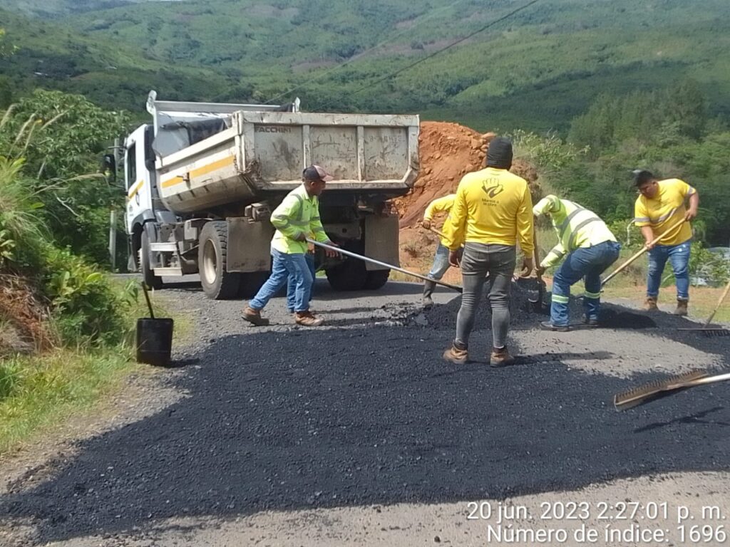 MOP continúa con la rehabilitación en la vía a Llano Ñopo 4 WhatsApp Image 2023 06 21 at 4.17.18 AM