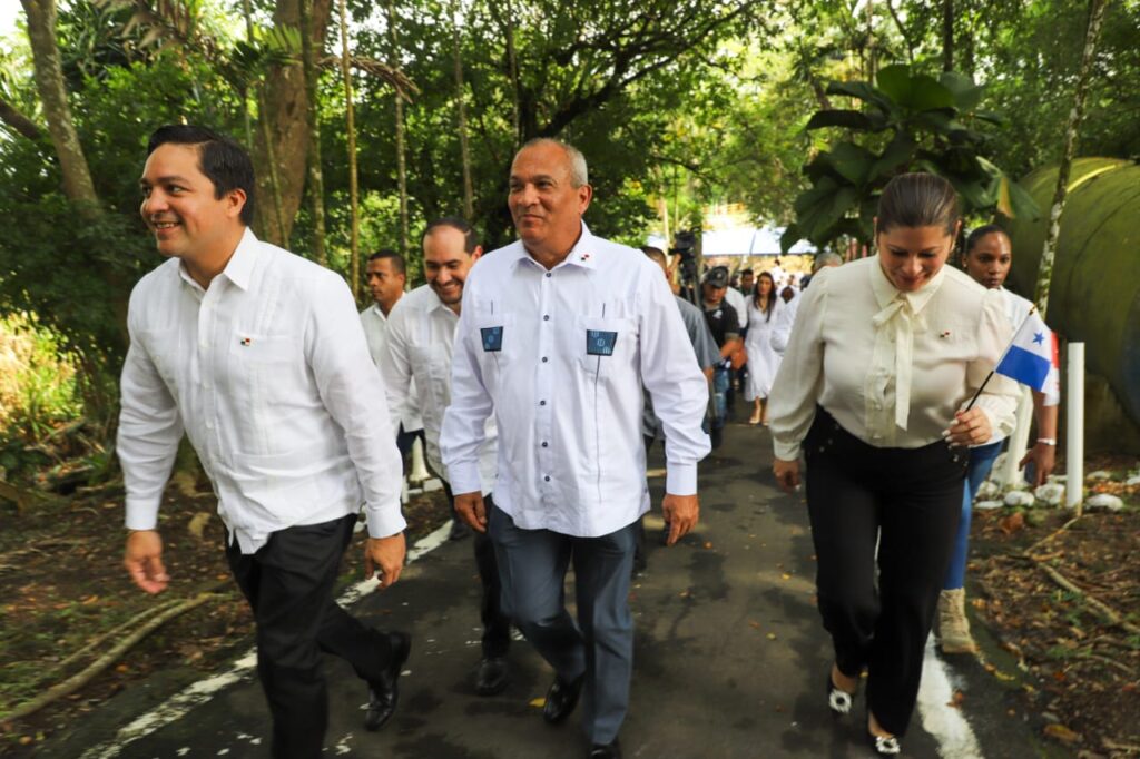 MiAMBIENTE recibe en traspaso administración de área protegida de Cerro Ancón por parte del MEF 3 WhatsApp Image 2023 06 22 at 2.30.37 PM