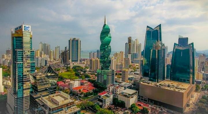 Panamá avanza hacia la exclusión de la lista gris del GAFI 2 Centro bancario