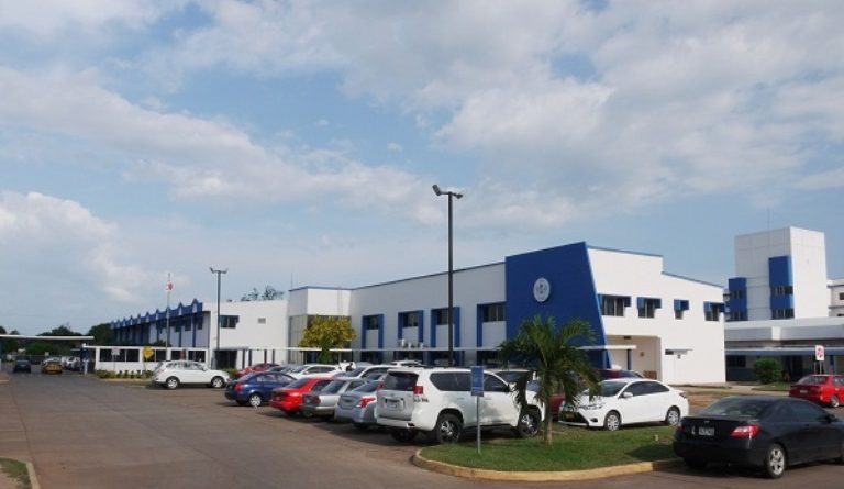 Logran acuerdos para garantizar la prestación del servicio en el Hospital «Dr. Rafael Hernández L.» 2 HDr.RE 768x445 1