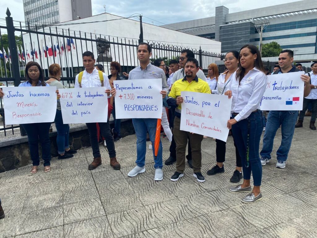 Presentan carta para solicitar aprobación del contrato minero 2 WhatsApp Image 2023 07 19 at 3.58.32 PM 1