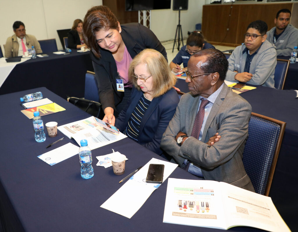 Comunicadores sociales fueron instruidos sobre la cobertura de elecciones primarias 3 web y mantente 2