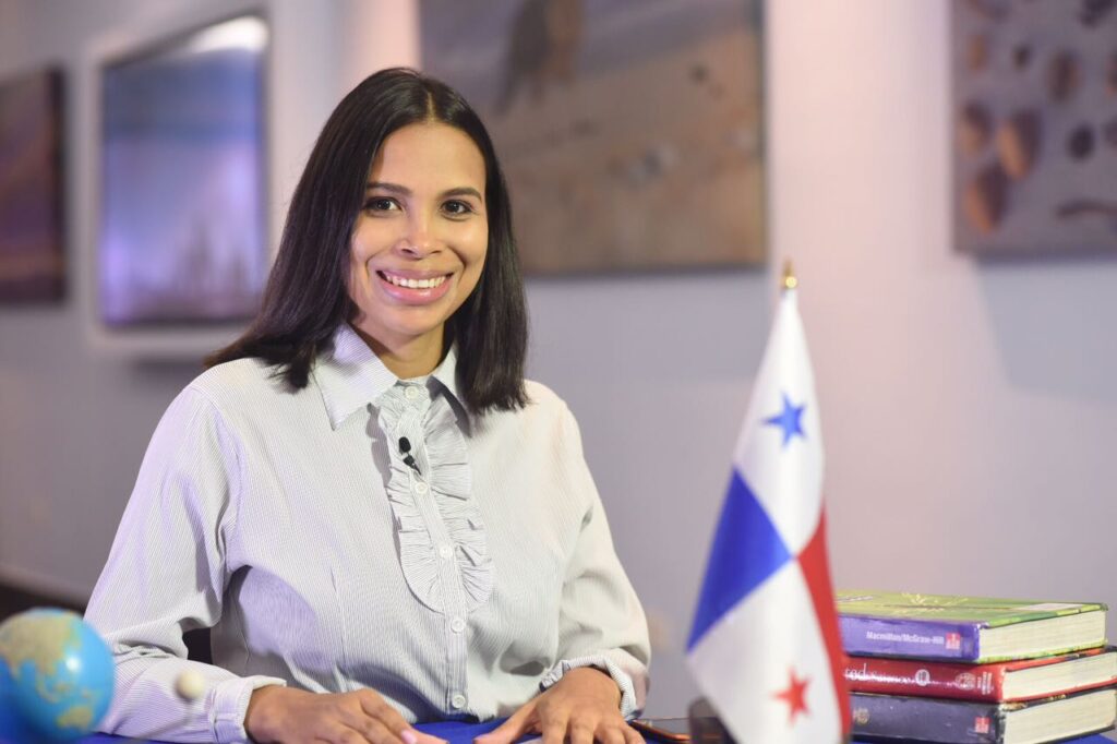 Panamá sede de la Olimpiada Latinoamericana de Astronomía y Astronáutica 2 Dra. Madelaine Rojas