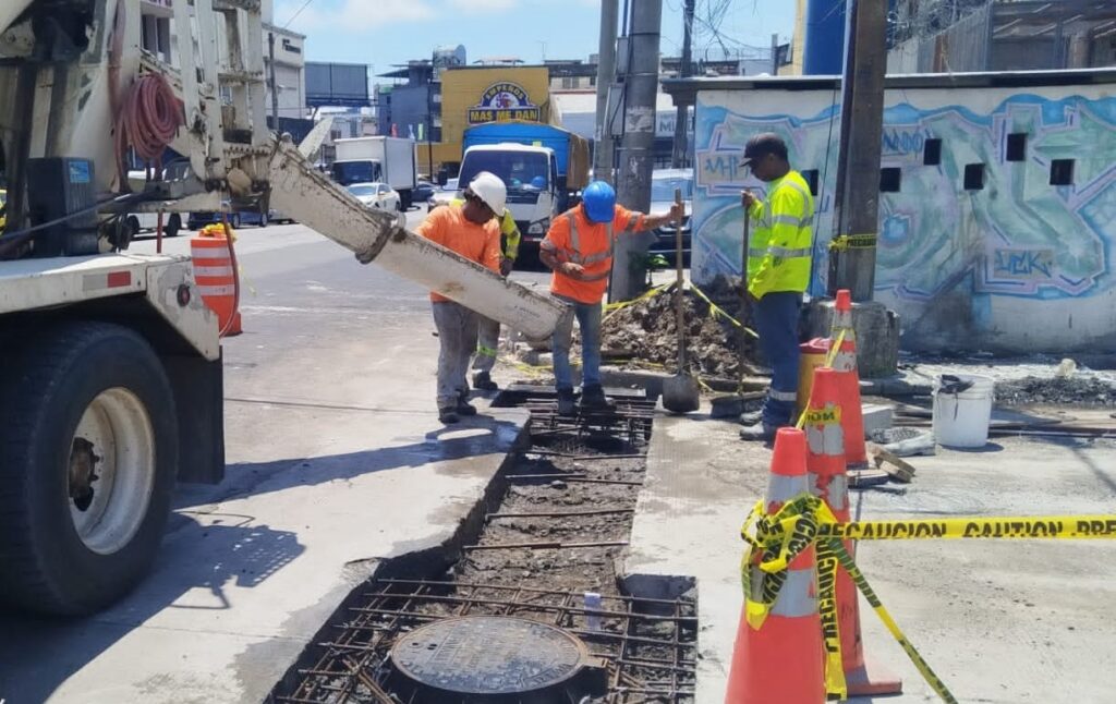 Calles de Panamá avanza con un 55.22% en los corregimientos de Calidonia y Santa Ana 3 NIVELACION CALIDONIA AVE CENTRAL