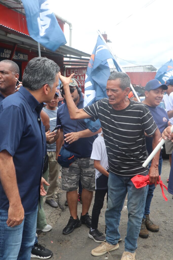 Chiricanos exponen sus principales problemas a Lombana 4 WhatsApp Image 2023 10 17 at 6.14.58 PM