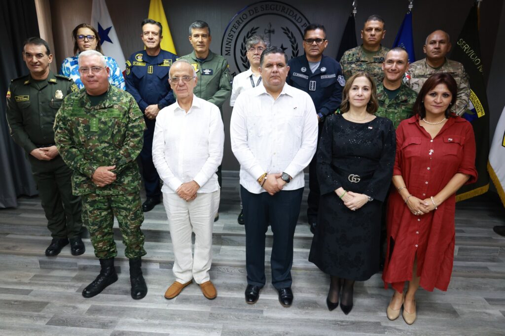 Panamá y Colombia acuerdan fortalecer la contrainteligencia contra el crimen organizado transnacional 4 WhatsApp Image 2024 01 21 at 9.45.34 PM