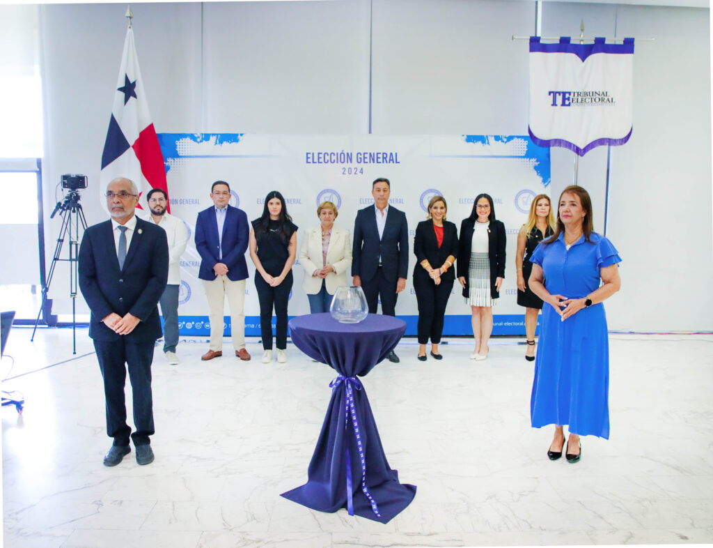 Sorteo de participación para el primer debate presidencial 4 7A3A3073