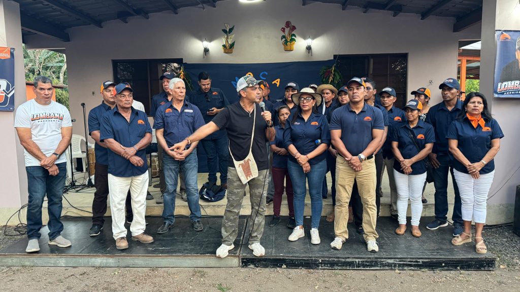 Lombana llevó sus propuestas a Aguadulce y Churuquita Arriba, en la provincia de Coclé 2 WhatsApp Image 2024 03 10 at 1.33.38 PM 1024x576 1