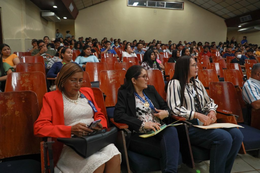 Estudiantes universitarios chiricanos conocen sobre el derecho al sufragio 2 WhatsApp Image 2024 03 12 at 4.05.02 PM 1 1024x682 1