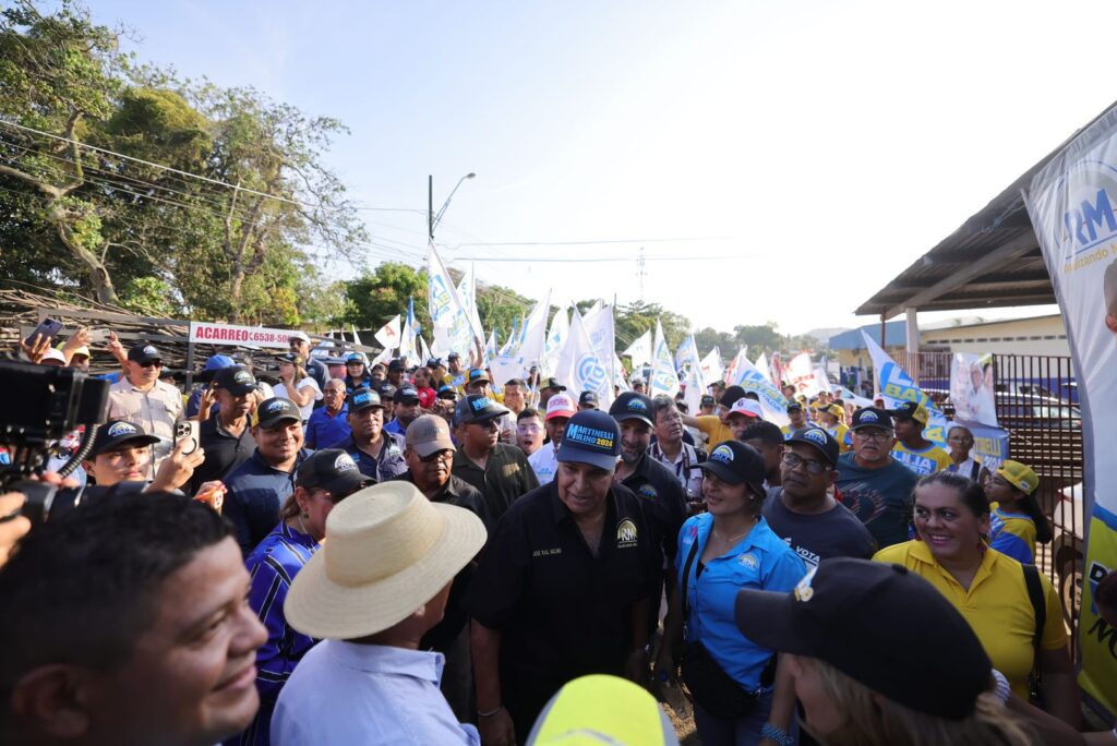 En la Chorrera…Trabajo, más seguidad y agua potable para Panamá West¨: asegura Mulino 4 WhatsApp Image 2024 03 22 at 8.04.33 AM 2