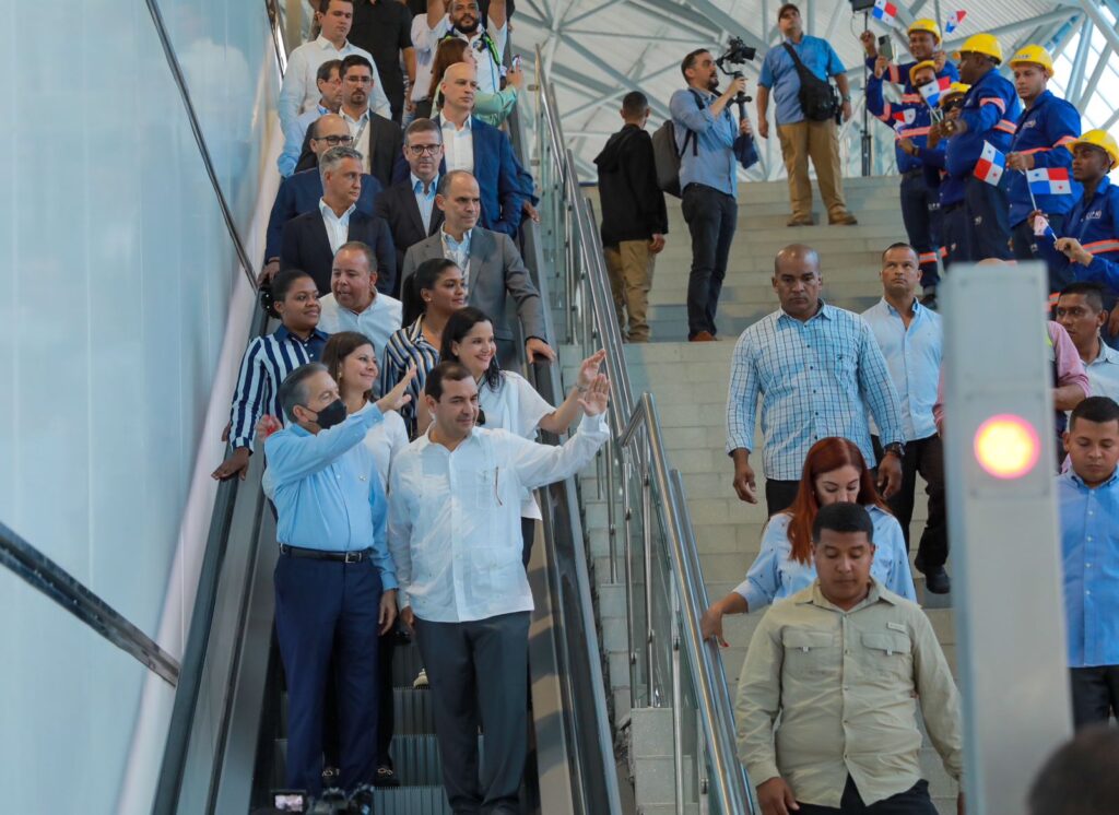 Presidente Cortizo inaugura extensión de la Línea 1 del Metro hasta Villa Zaita que beneficia a más de 300 mil habitantes de Panamá Norte 4 WhatsApp Image 2024 04 25 at 6.44.16 PM 3