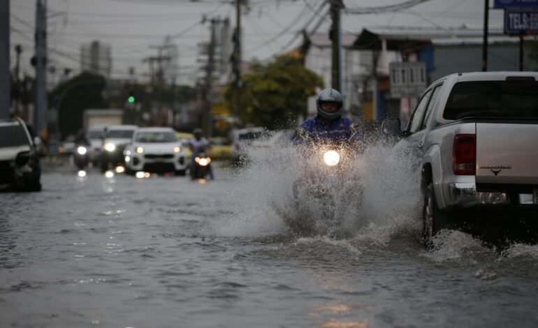 Aviso de prevención lluvias y tormentas significativas en el territorio panameño 3 lluvia 2 770x470 1