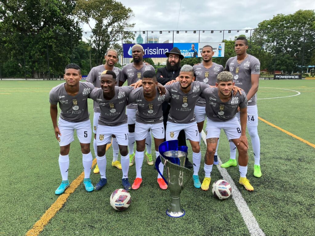 WhatsApp Image 2024 05 20 at 11.55.49 PM 1