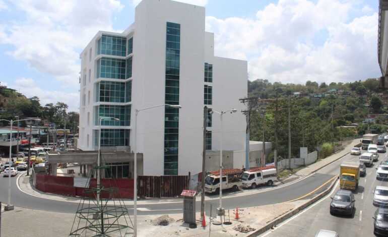 Policentro de San Isidro cuenta con 70% de avance 2 hospital 770x470 1