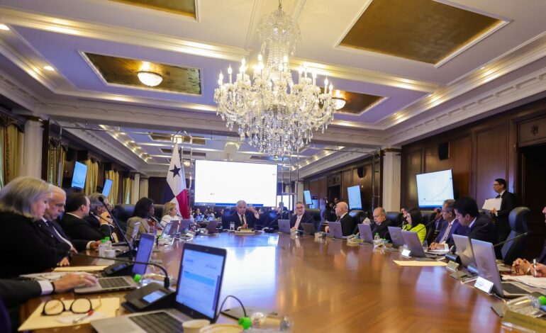 Aprueban proyecto de ley que le restablece al Ejecutivo el manejo de los traslados de partidas 2 presupuesto 770x470 1