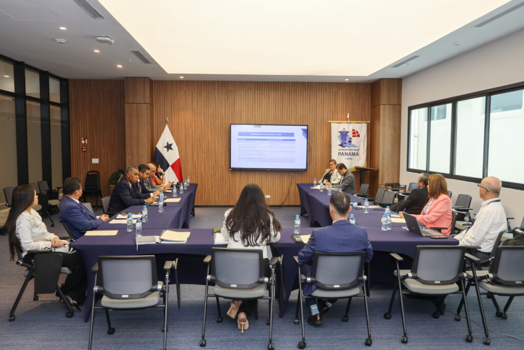 Empleo para la gente de mar panameña aumenta 12% impulsado por iniciativas de la AMP 2 5S3A2863