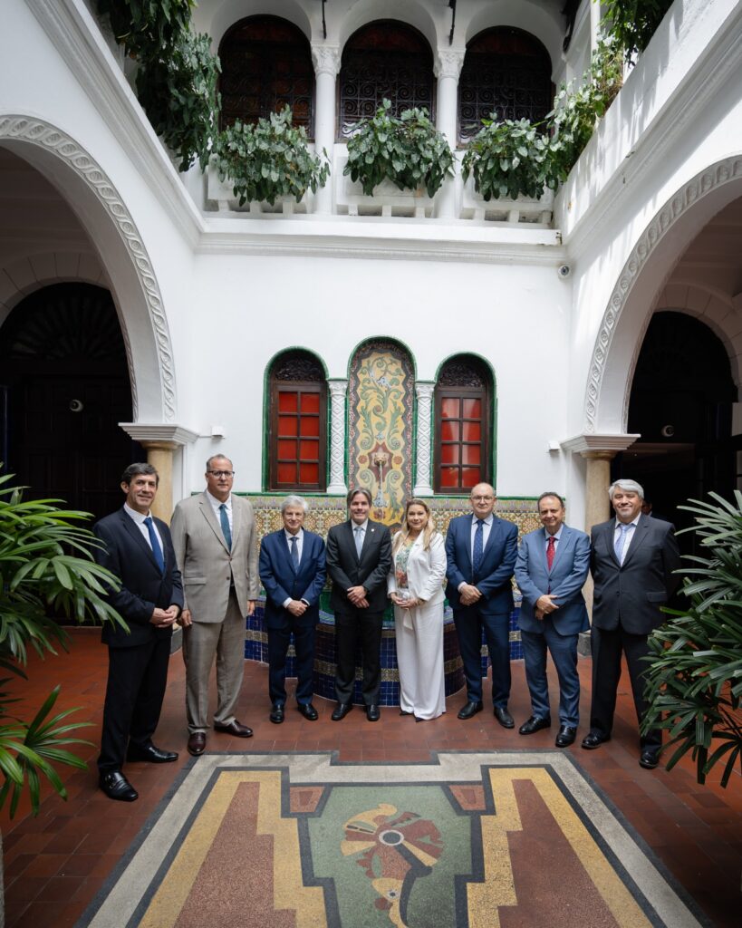 ANATI promueve cooperación internacional en materia catastral con respaldo de entidades del Estado panameño 2 Imagen de WhatsApp 2025 05 21 a las 17.04.02 abe7db8c