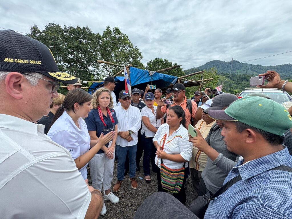 Comisión de Alto Nivel escucha a comunidades en Bocas del Toro 2 Imagen de WhatsApp 2025 05 30 a las 14.01.00 07e850f4