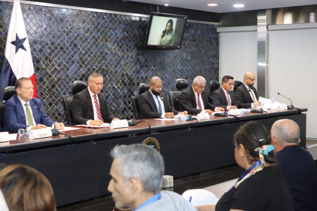 Aprueban primer debate de proyecto 289 sobre intereses preferenciales 5 59e9cef6 ba3f 43c2 a240 43159b9eb65f