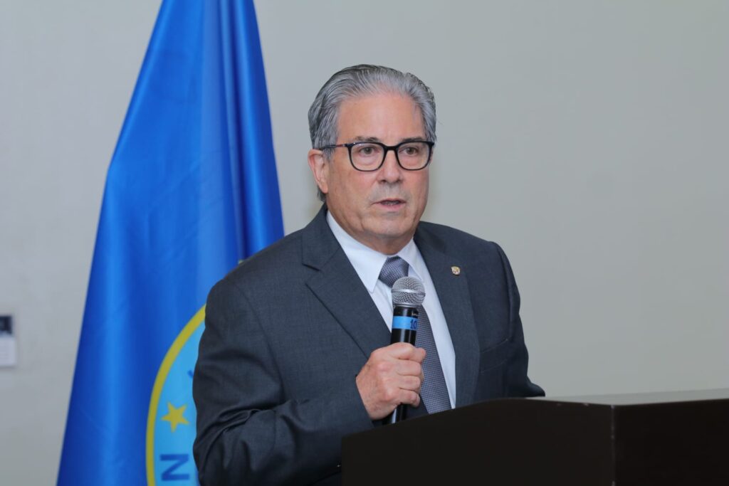 Minsa prepara el recurso humano en salud para la transición hacia un sistema más moderno, inclusivo y equitativo 2 Imagen de WhatsApp 2025 06 03 a las 13.27.43 548cfd79