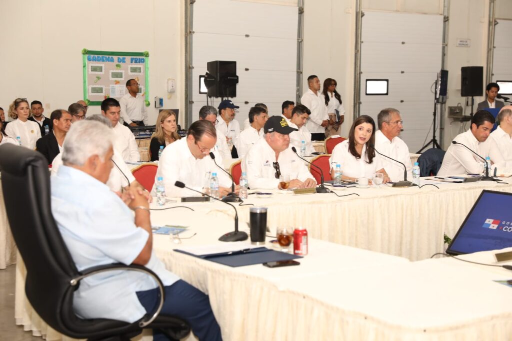 Gabinete Ampliado da informe sobre múltiples proyectos entregados y en ejecución para Chiriquí 3 WhatsApp Image 2025 06 19 at 4.06.03 PM 1