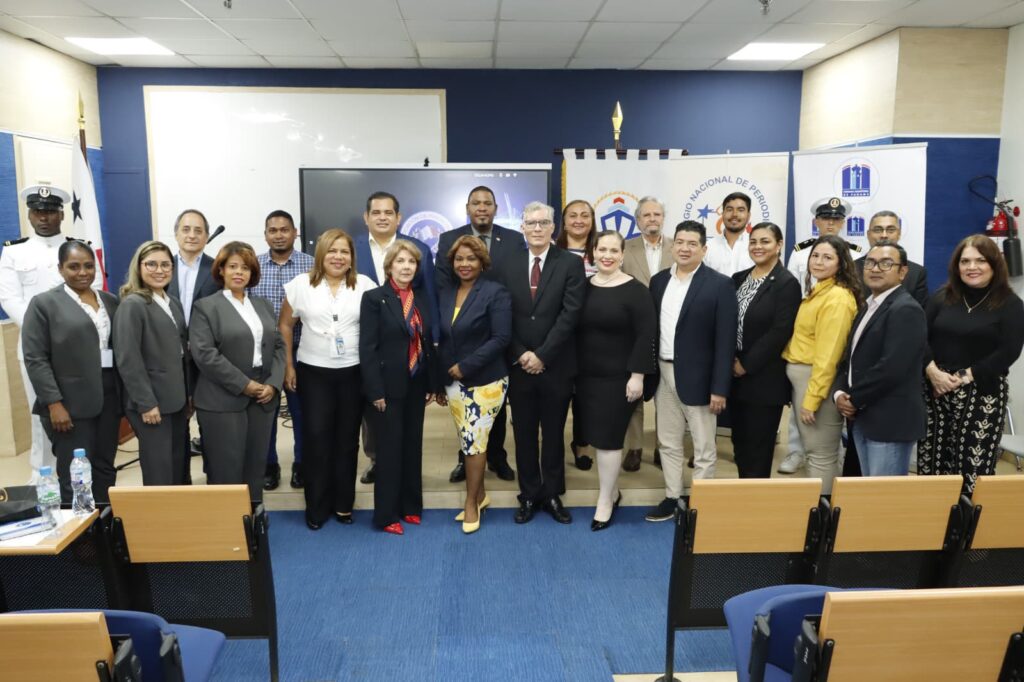 Arranca la Segunda Edición del Diplomado en Periodismo Marítimo y Logístico, en alianza con CONAPE 5 WhatsApp Image 2025 06 24 at 12.03.50 PM 2