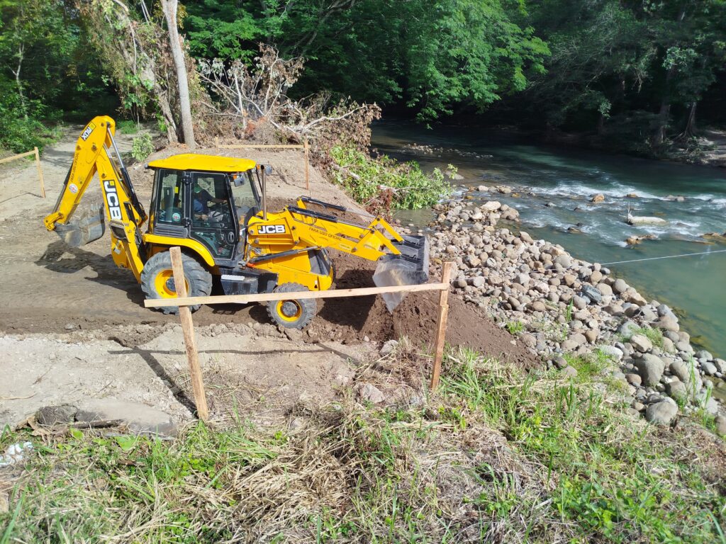 MOP inicia la construcción del puente vehicular sobre el río Zaratí en Penonomé 2 1 43
