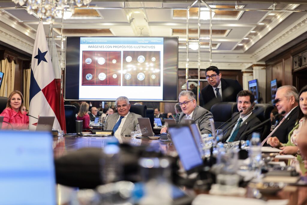 Consejo de Gabinete aprueba proyecto de ley de acuñación de monedas conmemorativas a favor de proyectos sociales 2 WhatsApp Image 2025 07 15 at 6.31.27 PM