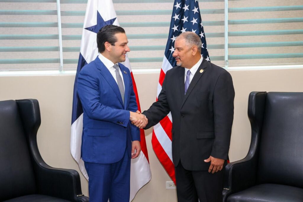 Embajador de Estados Unidos en Panamá se reúne con el Presidente de la Asamblea Nacional de Diputados 2 WhatsApp Image 2025 07 15 at 7.26.58 PM