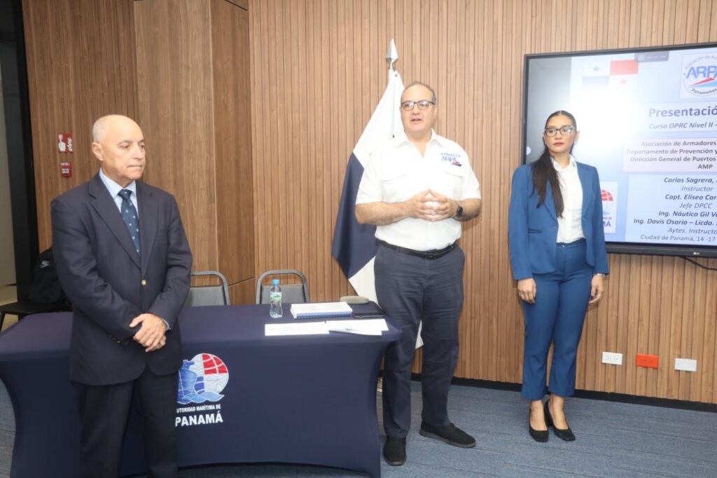 Panamá refuerza capacidades frente a derrames de hidrocarburos 4 WhatsApp Image 2025 07 22 at 10.49.49 AM 1