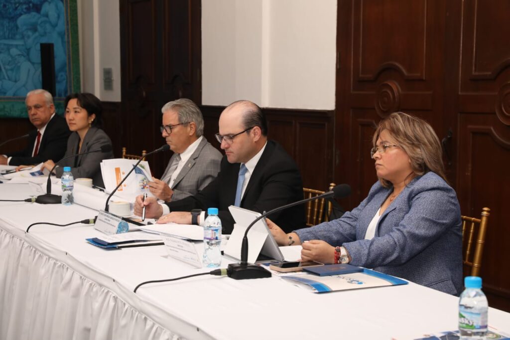 Gobierno recibe Plan Estratégico Nacional de Ciencia, Tecnología e Innovación 2025-2029 6 WhatsApp Image 2025 07 28 at 3.18.44 PM 2