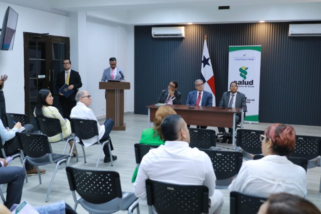 El Minsa lanza la tercera fase de la Plataforma para Consultar la Disponibilidad de Medicamentos en sus Farmacias 2 Imagen de WhatsApp 2025 08 13 a las 14.34.27 af0bb1f9