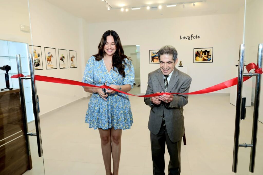 Inaugura galería con exposición de Laffit Pincay Jr, en el Hipódromo Presidente Remón 2 WhatsApp Image 2025 08 17 at 8.28.06 PM 3