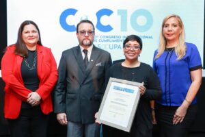 ASOCUPA reconoce al ministro Julio Moltó por su apoyo a la transparencia y la lucha contra delitos financieros